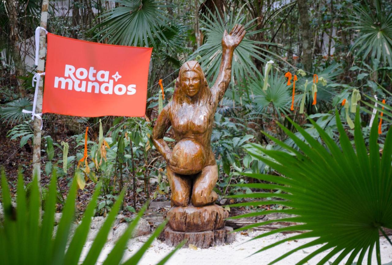 Rotamundos Mama Loomm Hotel Playa del Carmen Exterior photo
